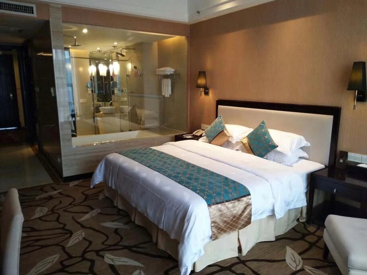 Royal Century Hotel شينزين المظهر الخارجي الصورة